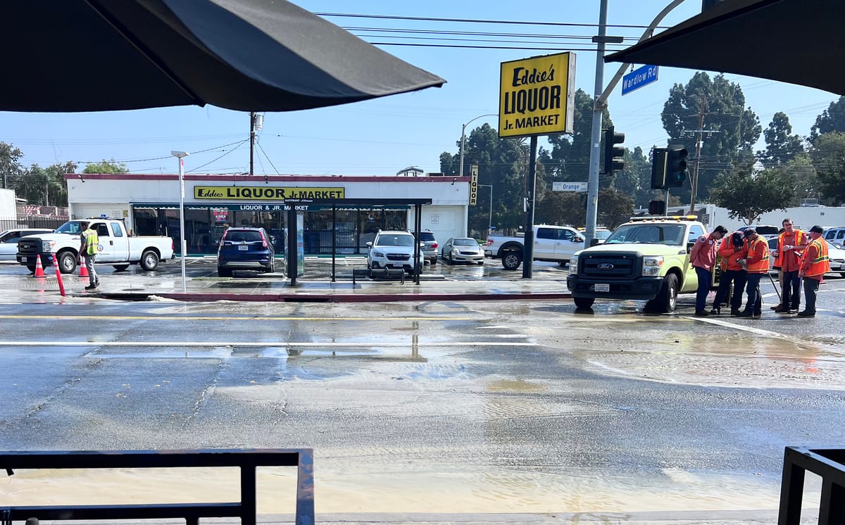 Broken water main floods Cal Heights streets, leaving several neighborhoods without water