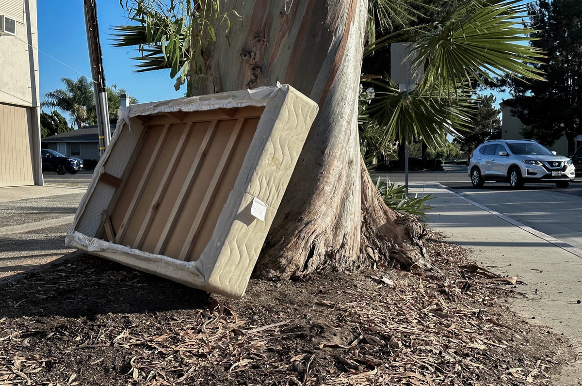 Getting rid of an old mattress? Long Beach will take it off your hands 24/7