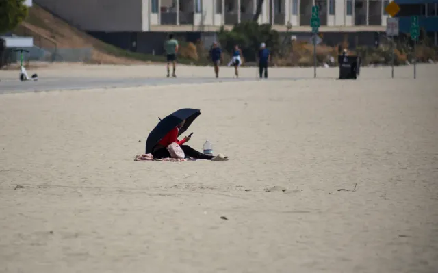 City declares heat alert for rest of the week