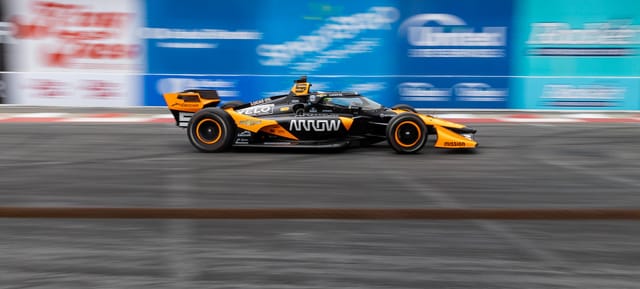 PHOTOS: The scent of fuel and burning rubber fills the air in Downtown during day 2 of the Grand Prix